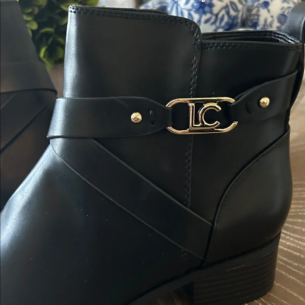 NWOT! Liz Claiborne Black Ankle Boots Low Heel